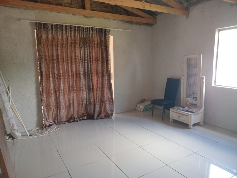 5 Bedroom Property for Sale in Bloemhof North West